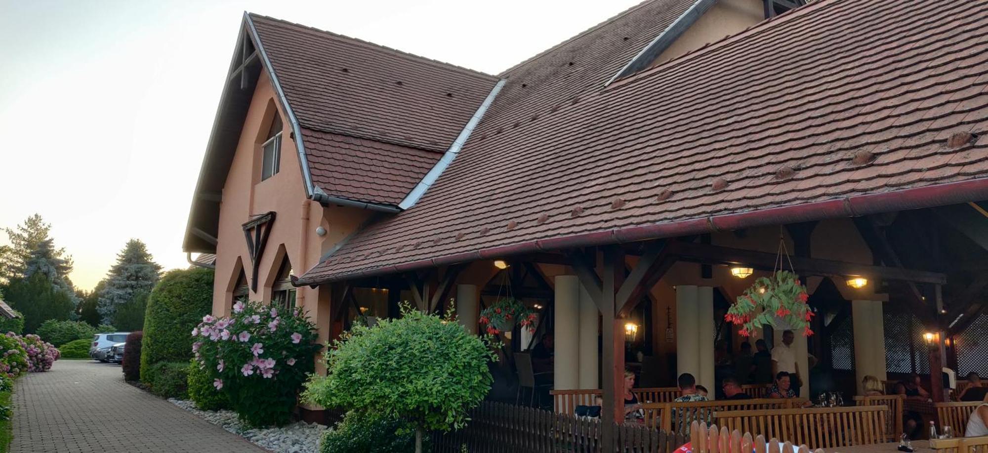 Korona Panzio Bed and Breakfast Balatonberény Eksteriør billede