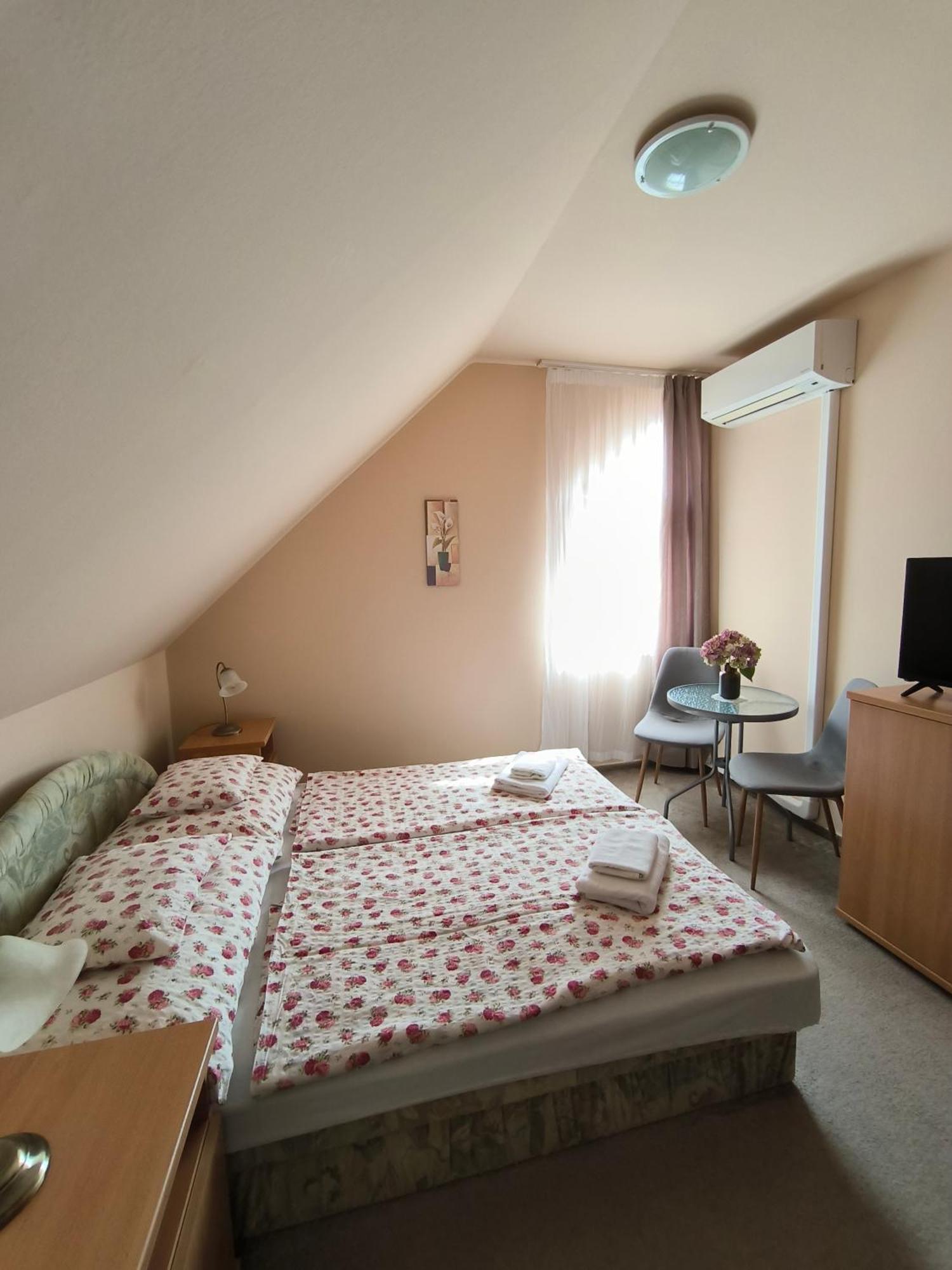 Korona Panzio Bed and Breakfast Balatonberény Eksteriør billede